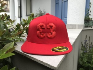 CZAPKA Z DASZKIEM FLAPJACK - CZERWONA